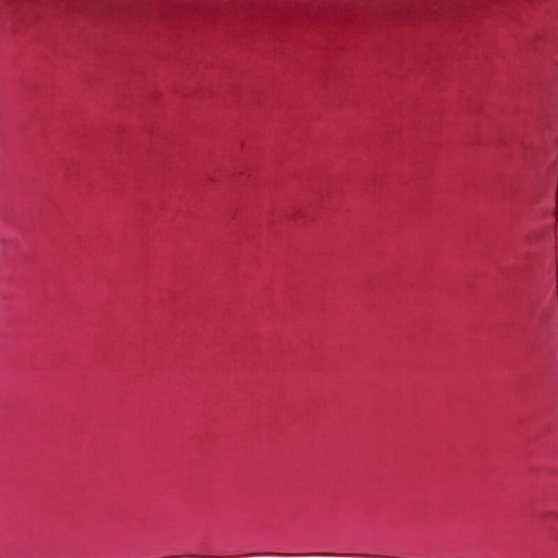closer look a cushion cover in Magenta colour - 55x55cm