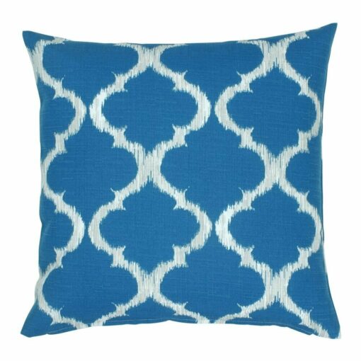 Outdoor cushion cover in Blue Trellis pattern