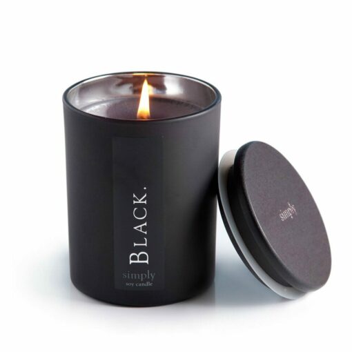 Aromatic black soy candle with lead-free cotton wick and bamboo lid