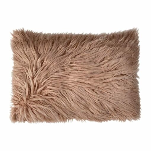 Rectangular fur cushion in blush pink colour