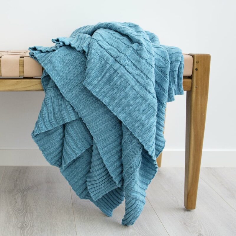 Teal-throw-blanket-lifestyle