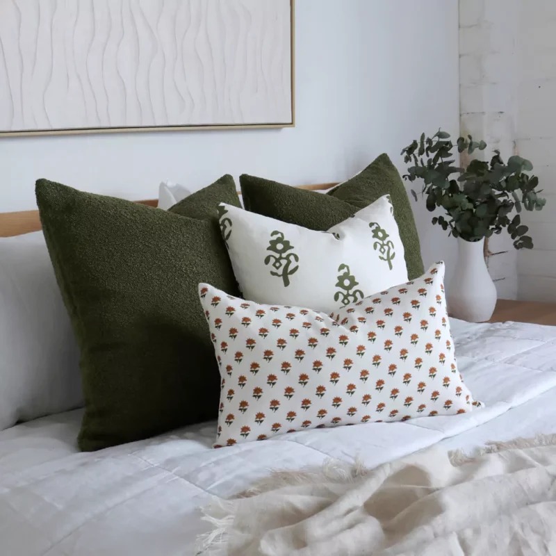4 bed bed cushions from the Ava set add a pleasing look to the bedroom.