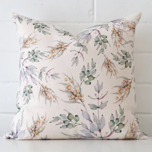 An alluring linen square cushion. It features an attractive style.