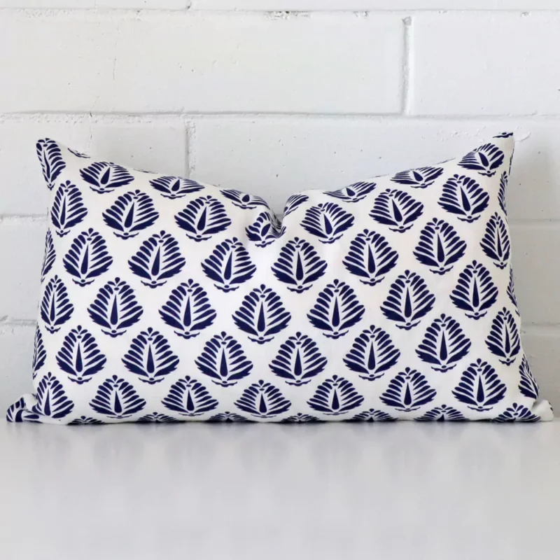 leo-linen-blue-geometric-cushion-cover-rectangle-sc1027-30